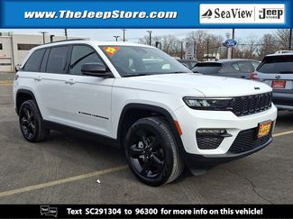 Certified 2025 Jeep Grand Cherokee Limited w/ Luxury Tech Group II video 1