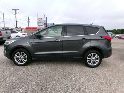 Used 2019 Ford Escape SE