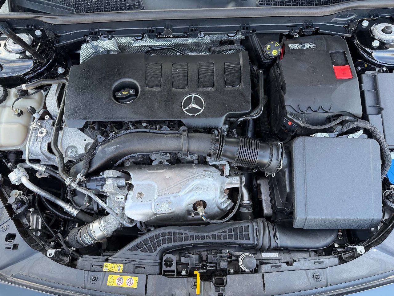 Used 2023 Mercedes-Benz CLA 250 4MATIC w/ Premium Package image 28