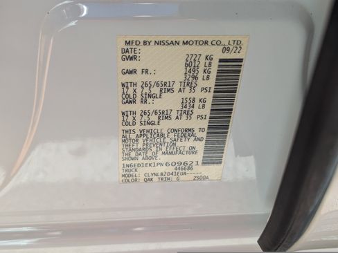 Used 2023 Nissan Frontier SV image 32