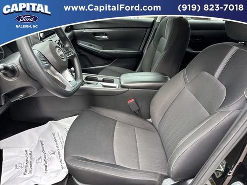 Used 2025 Nissan Sentra SV FWD image 19