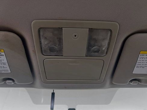 Used 2010 Nissan Versa Hatchback w/ Premium Pkg FWD image 20