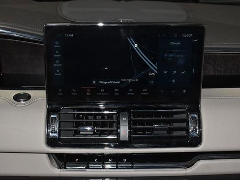 Used 2023 Lincoln Navigator L Reserve w/ Equipment Group 201A image 16