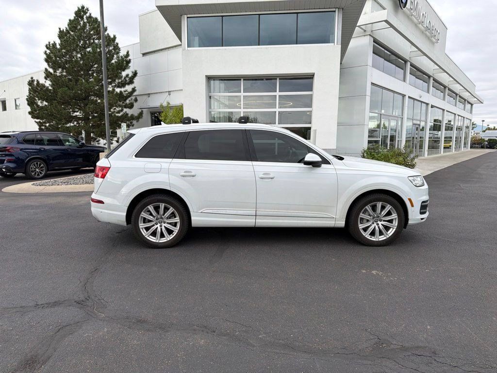 Used 2019 Audi Q7 3.0T Prestige AWD/4WD image 6