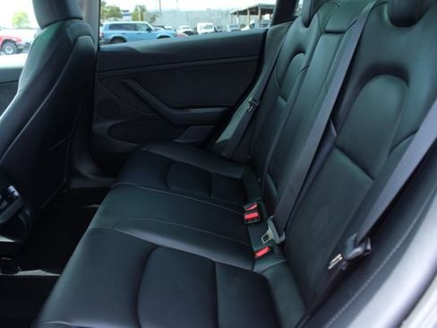 Used 2023 Tesla Model 3 Standard Range RWD image 33