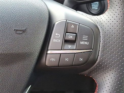 Used 2025 Ford Escape ST-Line Select image 17