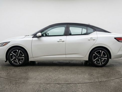 Used 2025 Nissan Sentra SV FWD image 5