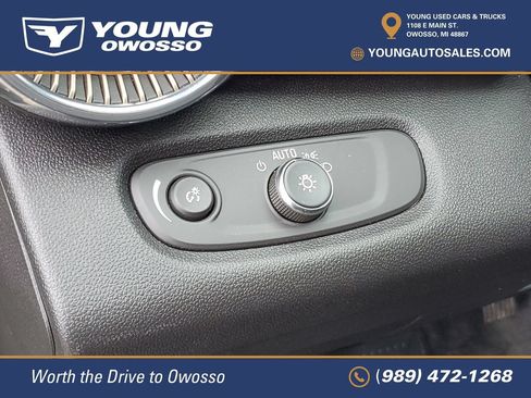 Certified 2025 Chevrolet Trax ACTIV w/ Sunroof Package FWD image 11