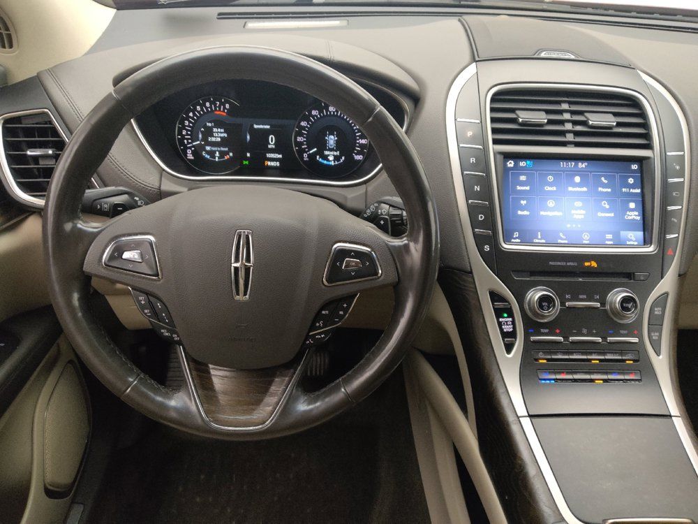 Used 2018 Lincoln MKX Reserve w/ Driver Assistance Package FWD image 22