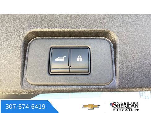 Used 2025 Nissan Rogue SV AWD/4WD image 28