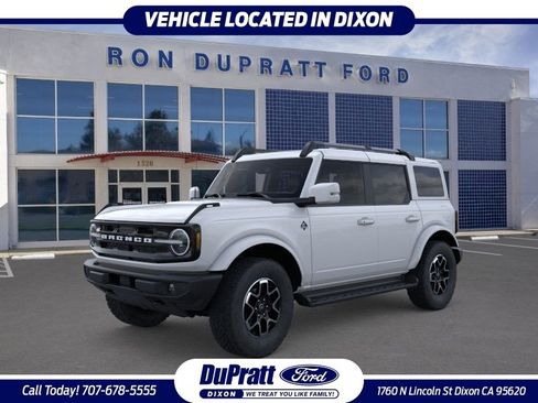 New 2025 Ford Bronco Outer Banks image 1