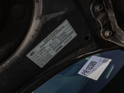 Used 2021 Hyundai Elantra SEL image 35