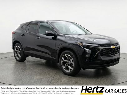 Used 2025 Chevrolet Trax LT