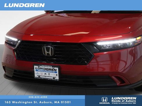 Used 2024 Honda Accord EX image 31