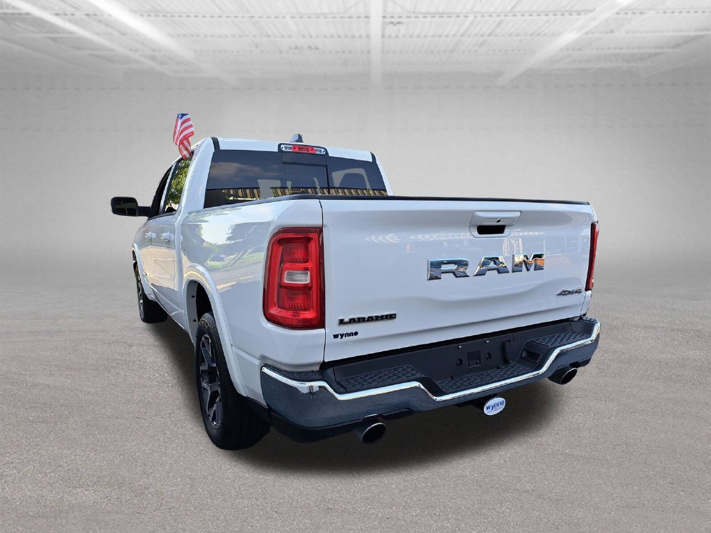 Used 2026 RAM 1500 Laramie AWD/4WD image 4