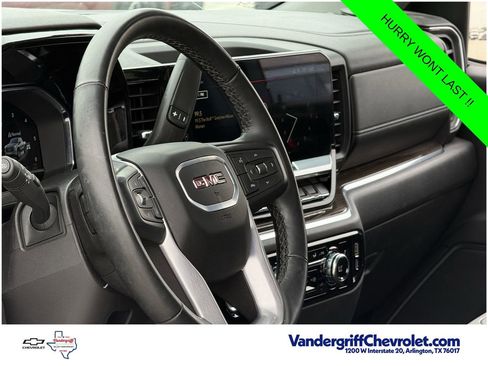 Used 2024 GMC Sierra 1500 Elevation AWD/4WD image 10