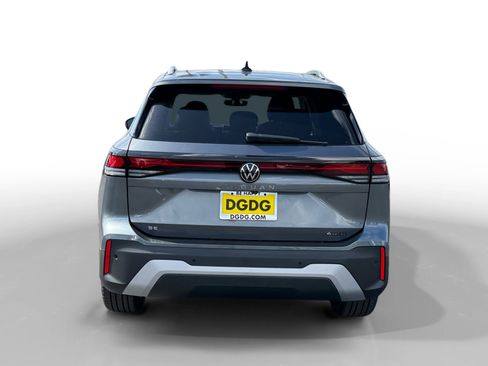 New 2026 Volkswagen Tiguan SE AWD/4WD image 4
