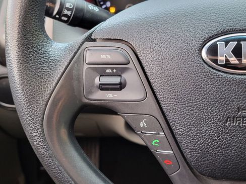 Used 2015 Kia Forte LX image 23