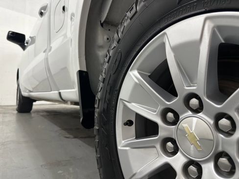 Used 2020 Chevrolet Silverado 1500 LT image 18