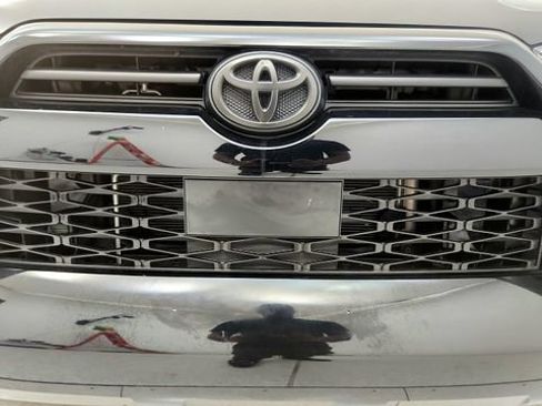 Used 2024 Toyota 4Runner SR5 RWD image 23