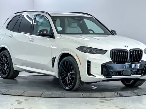 Used 2026 BMW X5 xDrive40i w/ M Sport Package AWD/4WD image 9