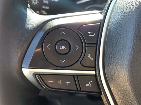 Used 2024 Toyota Camry XLE image 27