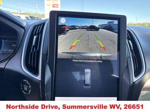 Used 2023 Ford Edge SEL image 28