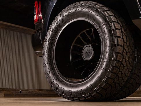 Used 2023 RAM 3500 Limited image 16