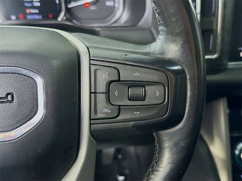 Used 2021 GMC Yukon XL Denali image 25