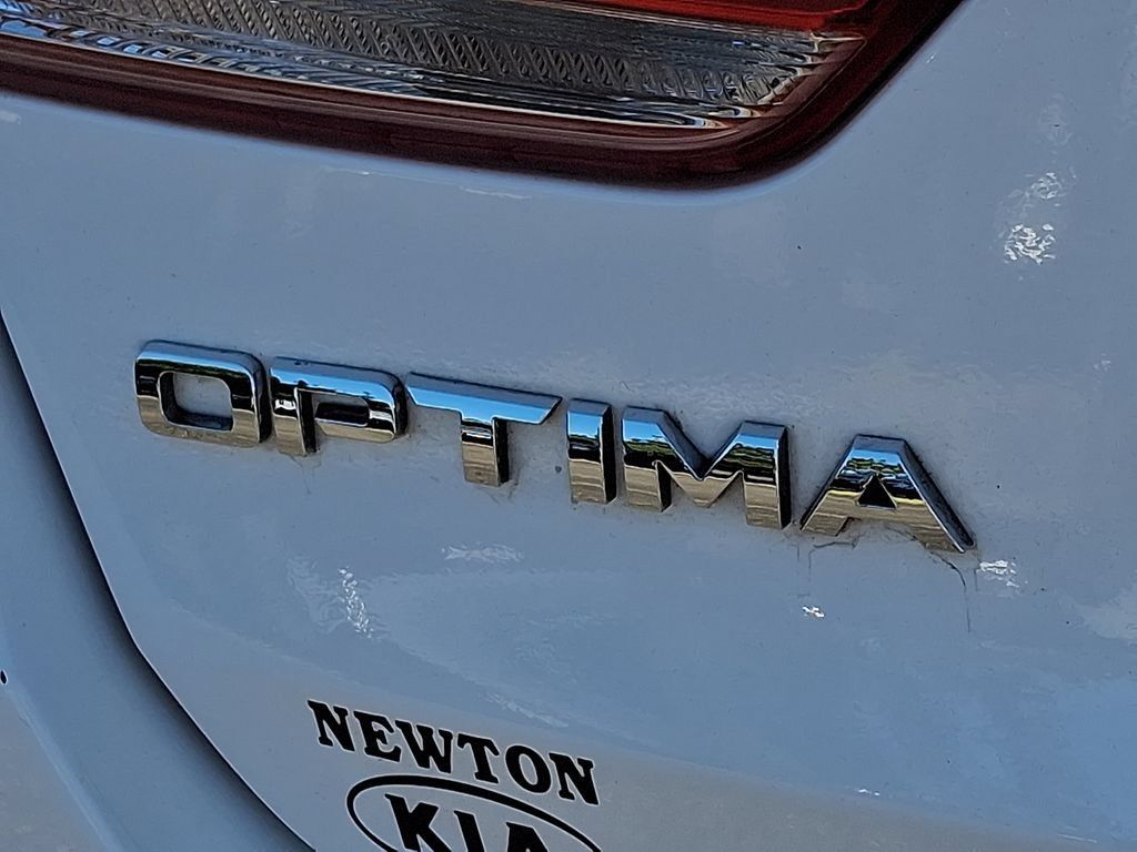 Used 2016 Kia Optima EX w/ Premium Package FWD image 33