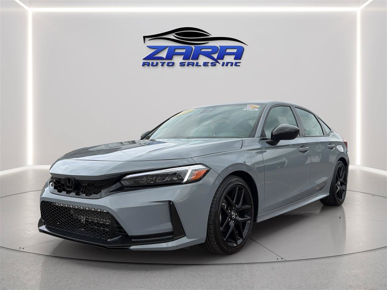 Used 2025 Honda Civic Sport image 3
