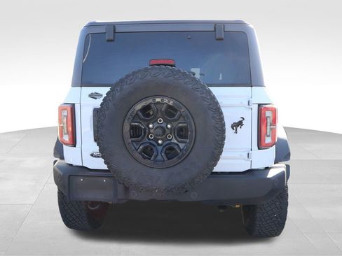 Used 2022 Ford Bronco Wildtrak image 17