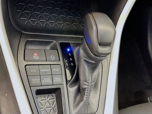 Used 2024 Toyota RAV4 LE image 25