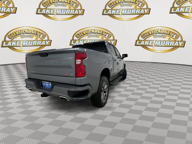 Used 2021 Chevrolet Silverado 1500 RST AWD/4WD image 2