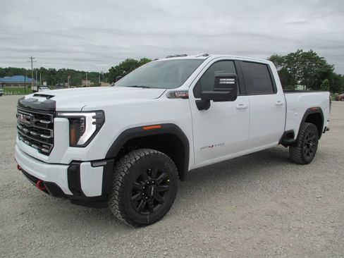 New 2026 GMC Sierra 2500 AT4 AWD/4WD image 10