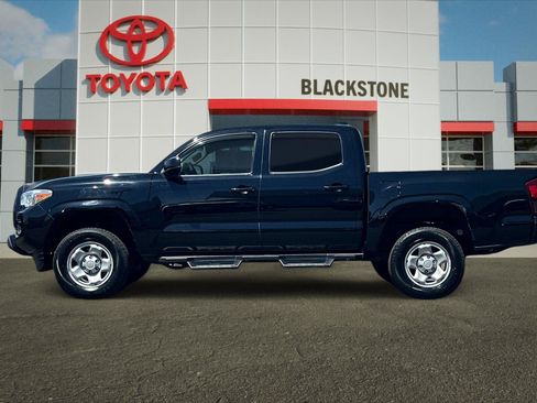 Certified 2020 Toyota Tacoma SR w/ SR Convenience Package RWD image 6