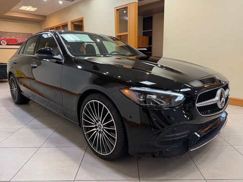 Used 2026 Mercedes-Benz C 300 Sedan image 2