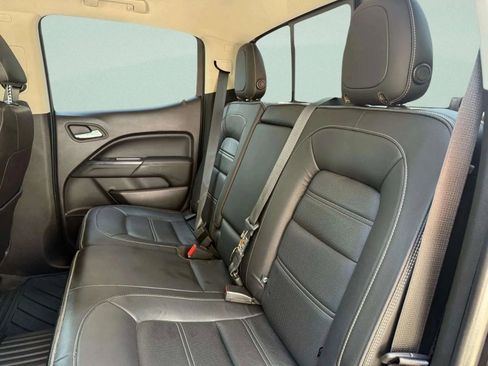 Used 2019 GMC Canyon Denali image 14