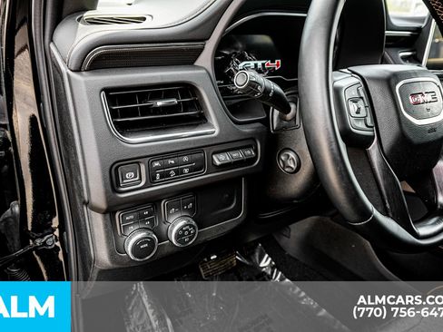 Used 2024 GMC Yukon XL AT4 w/ Technology Package AWD/4WD image 38