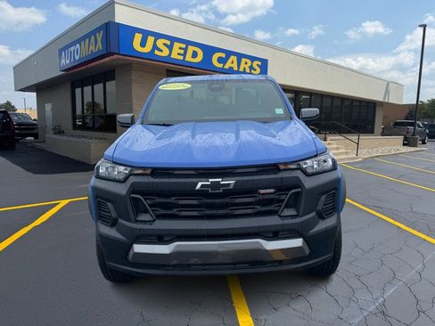 Used 2025 Chevrolet Colorado Trail Boss image 3