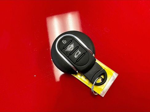 Used 2023 MINI Cooper S image 9