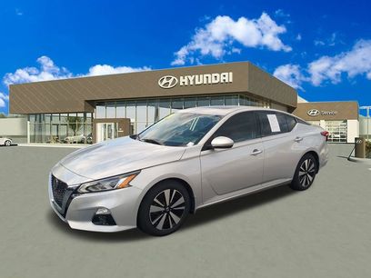 Used 2020 Nissan Altima 2.5 SV