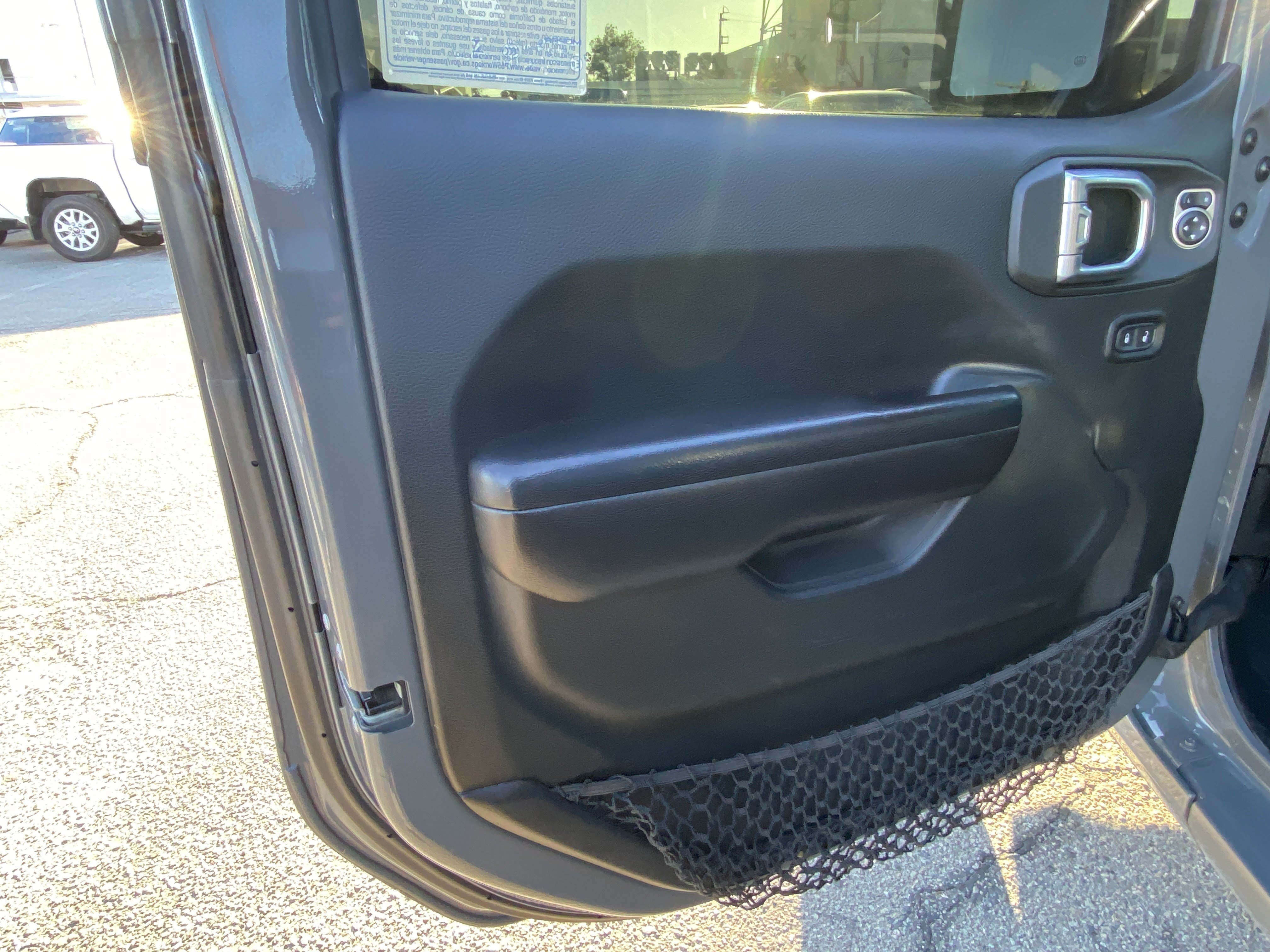 Used 2020 Jeep Wrangler Unlimited Sport S AWD/4WD image 15