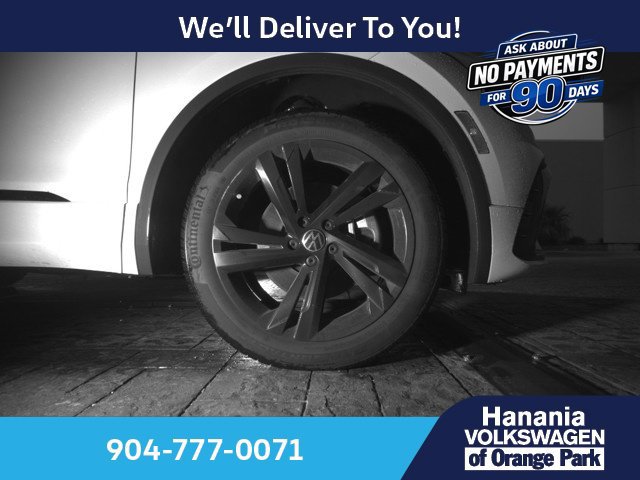 Used 2023 Volkswagen Tiguan SE R-Line FWD image 6