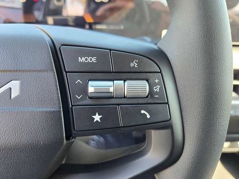 New 2026 Kia K4 FWD image 12