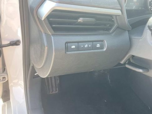 Used 2025 Nissan Altima 2.5 SV FWD image 28