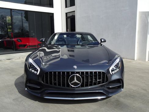 Used 2018 Mercedes-Benz AMG GT C image 3