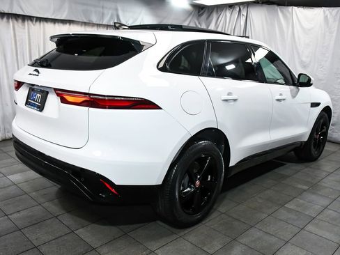 Used 2023 Jaguar F-PACE S AWD/4WD image 6