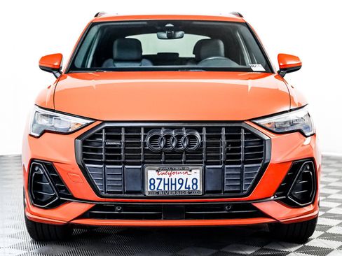 Used 2022 Audi Q3 2.0T Premium w/ Black Optic Sport Package image 10