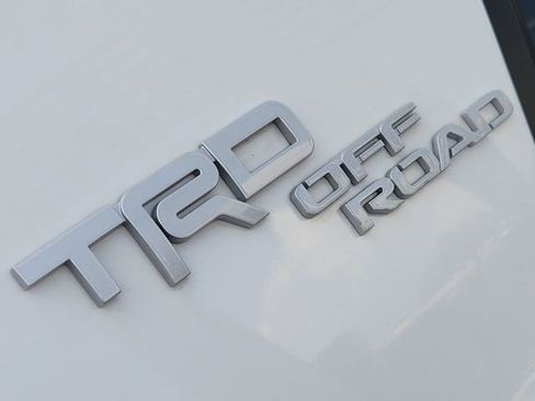 Used 2023 Toyota 4Runner TRD Off-Road image 8